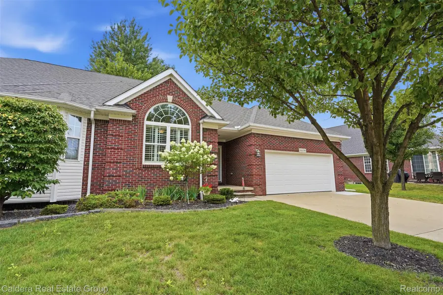 44190 Orion Drive, Sterling Heights, MI 48314 - #3