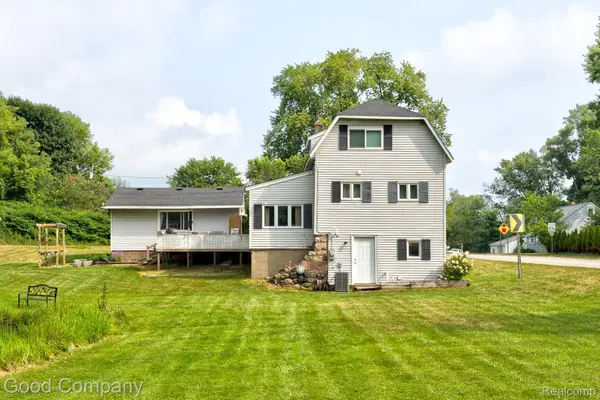 1269 Rochester Road, Leonard, MI 48367