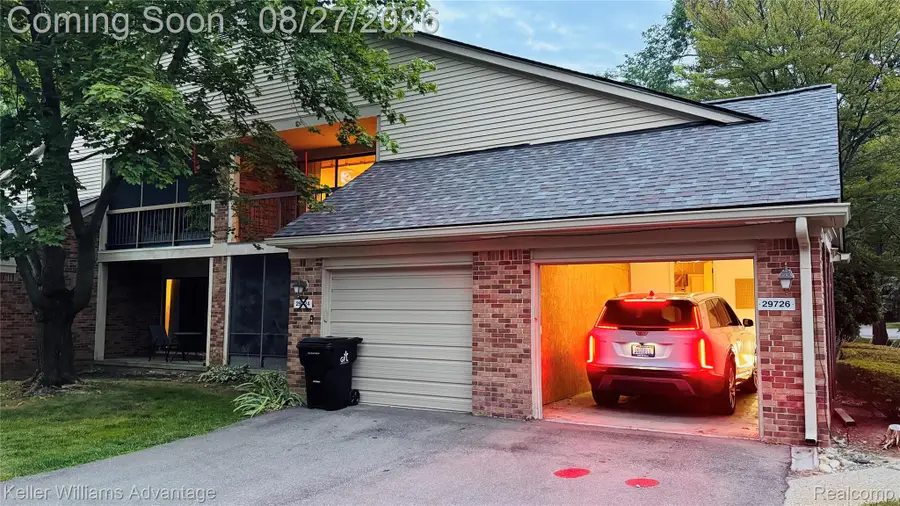 29726 Pine Ridge Circle, Farmington Hills, MI 48331 - #3