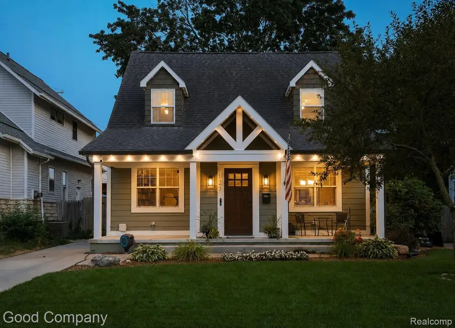 123 Crane Avenue, Royal Oak, MI 48067 - #2