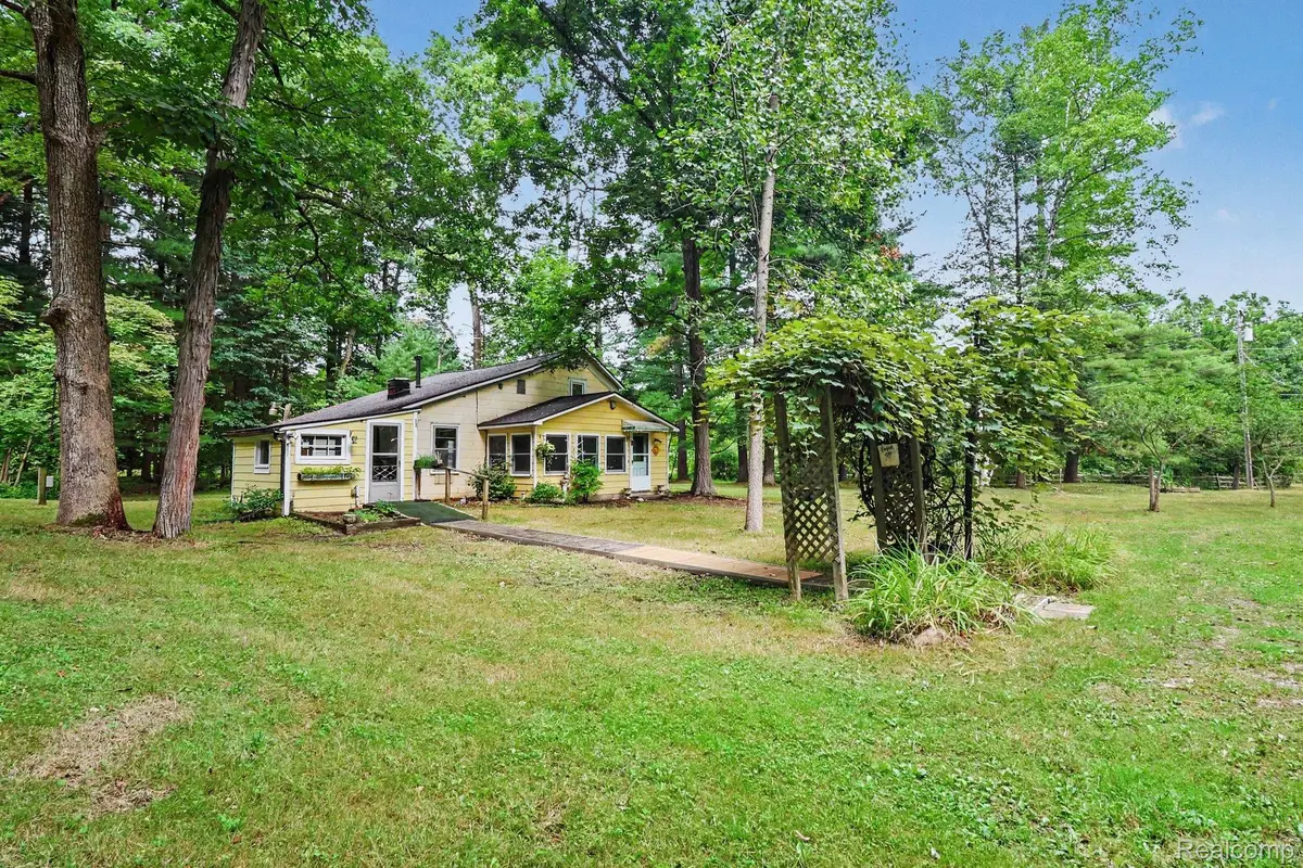 11180 Dunham Road, Hartland, MI 48353 - #1