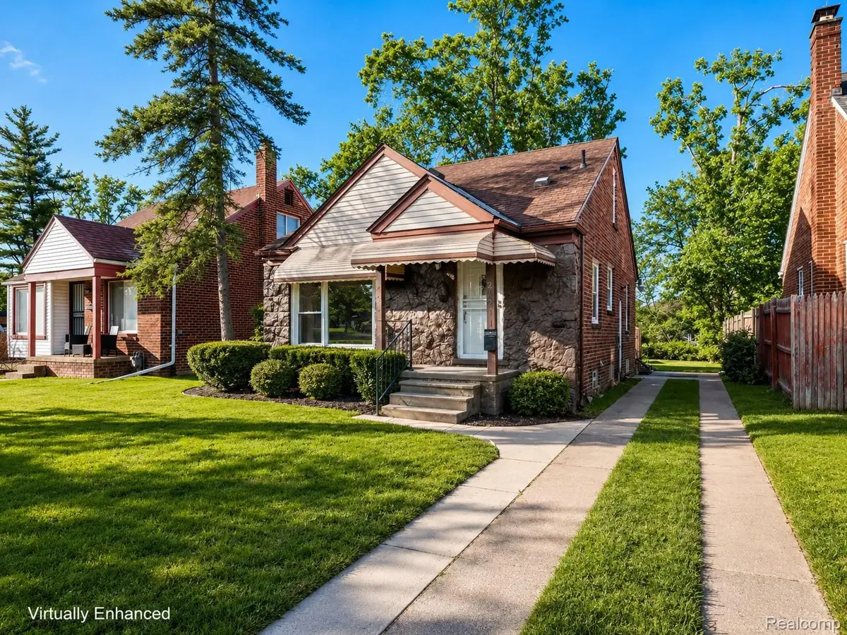 20211 Ashton Avenue, Detroit, MI 48219 - #1