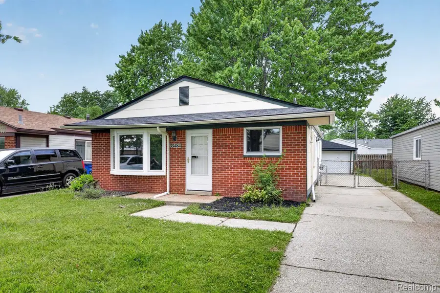 33484 Krauter Street, Westland, MI 48185 - #2