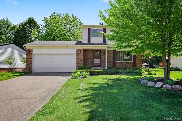 1683 Dancer Drive, RochesterHills, MI 48307
