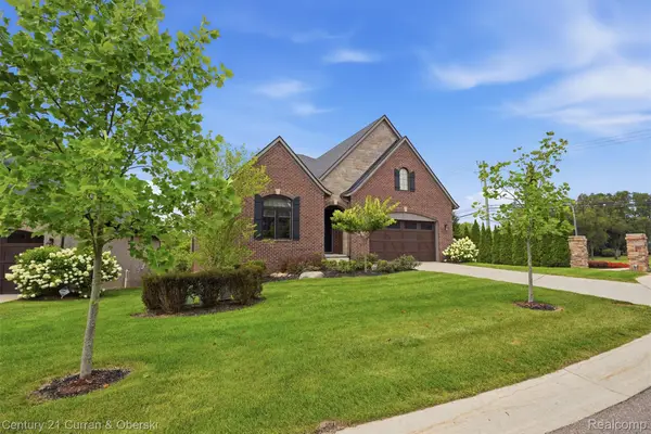 11943 Tuscany Court, Plymouth, MI 48170