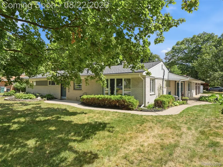 9204 Morrison Avenue, Plymouth, MI 48170 - #3