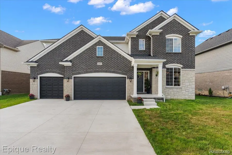 24603 Callaway Drive, Macomb, MI 48042 - #2