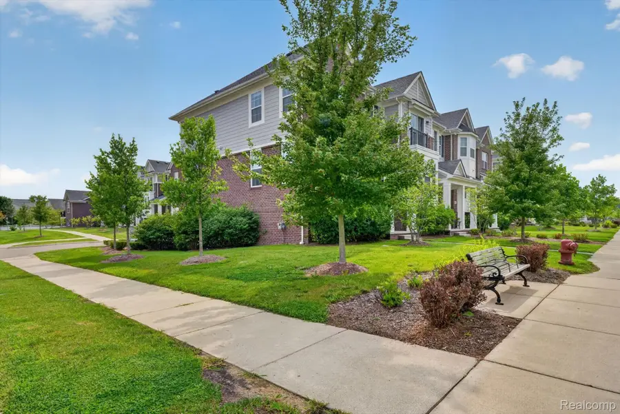 49507 Cherry Hill Road, Canton, MI 48188 - #2