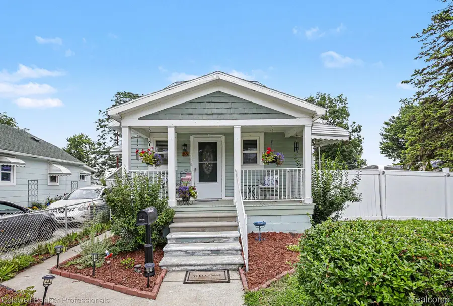 83 Gibbs Street, Mount Clemens, MI 48043 - #2