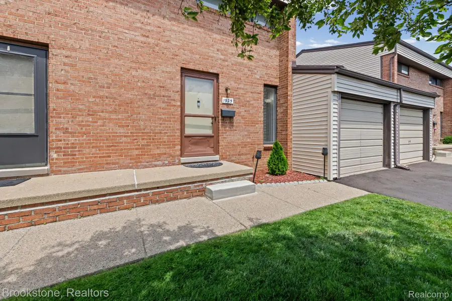 1925 Nicholas Court, Warren, MI 48092 - #3