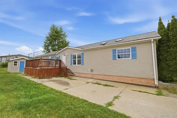 2524 Shakespeare Lane, Northville, MI 48167