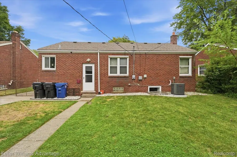 12035 Royal Grand, Redford, MI 48239 - #2
