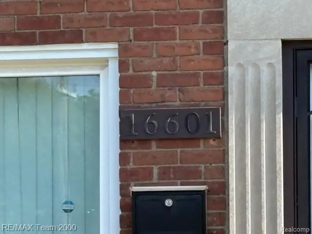 16601 Fairmount Drive, Detroit, MI 48205 - #3