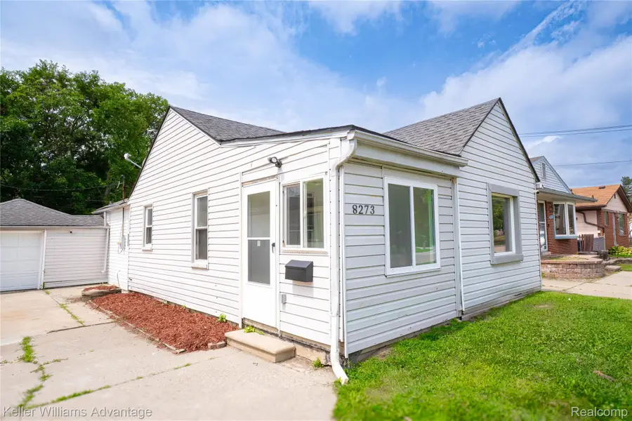 8273 Fremont Street, Westland, MI 48185 - #3