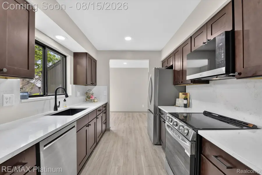 32 Haverhill Court, Ann Arbor, MI 48105 - #3