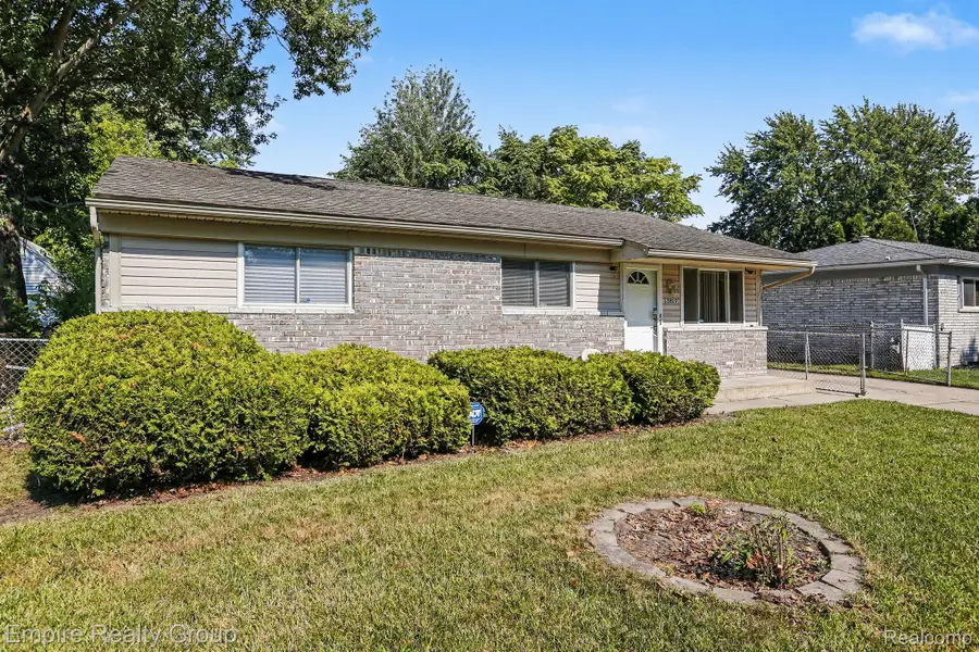 15819 Kerstyn Street, Taylor, MI 48180 - #2
