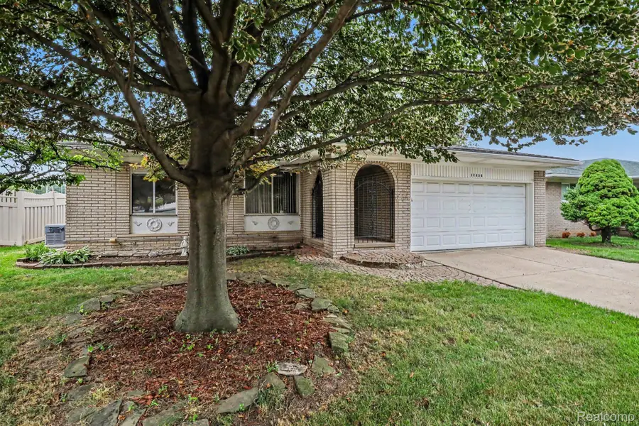12830 Shery Lane, Southgate, MI 48195 - #2