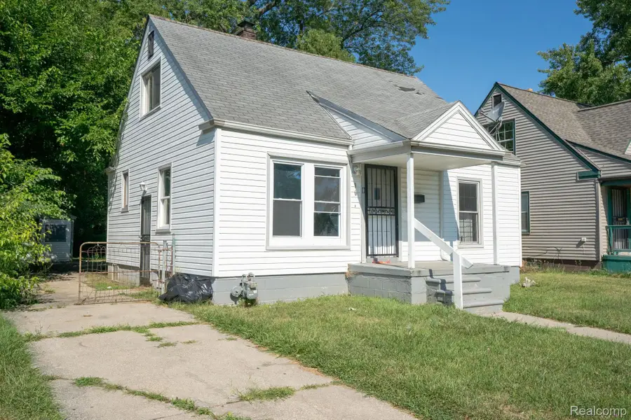 9637 Auburn Street, Detroit, MI 48228 - #2