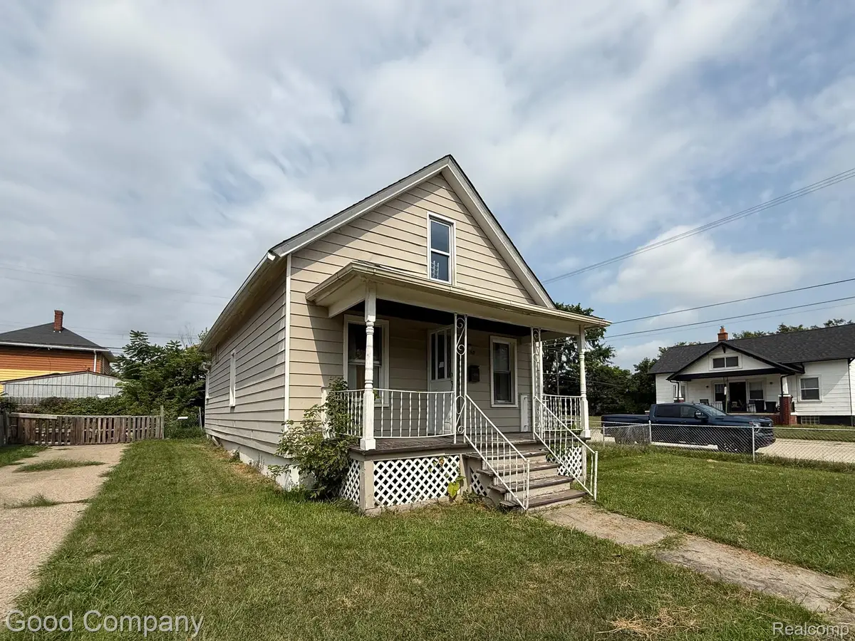 30 Beyne Street, Mount Clemens, MI 48043 - #1