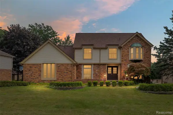 450 Timberline Drive, RochesterHills, MI 48309