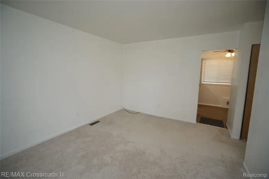 730 Fox Avenue, Ypsilanti, MI 48198 - #3