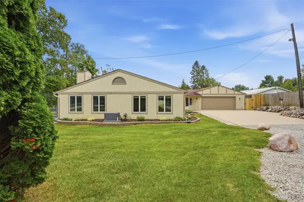 10286 7 Mile Road, Northville, MI 48167