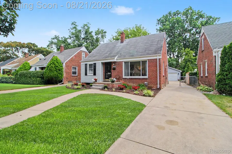 2912 N Wilson Avenue, Royal Oak, MI 48073 - #2