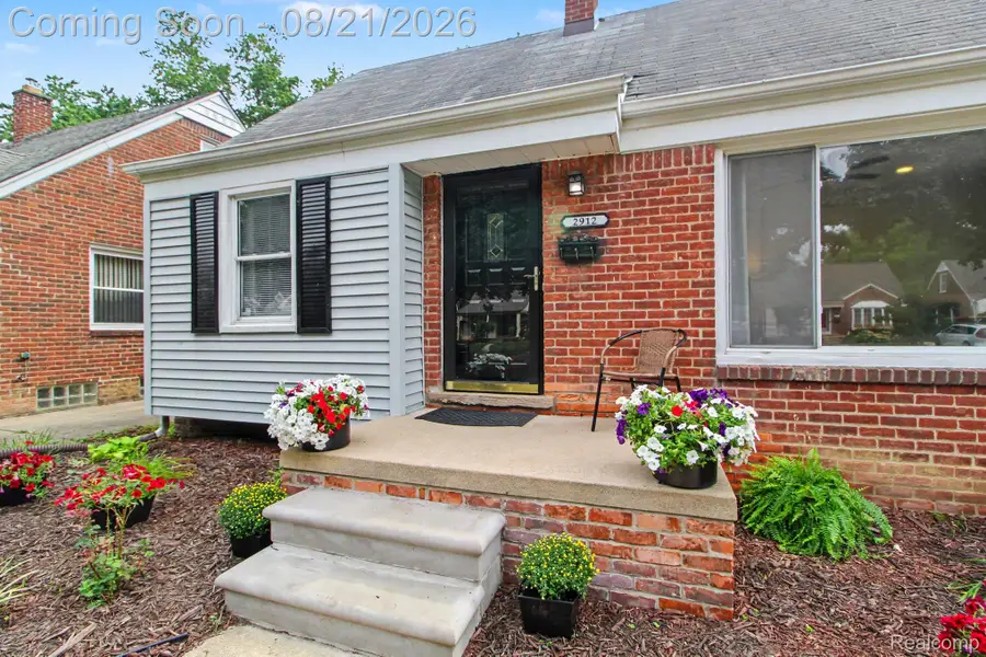2912 N Wilson Avenue, Royal Oak, MI 48073 - #3