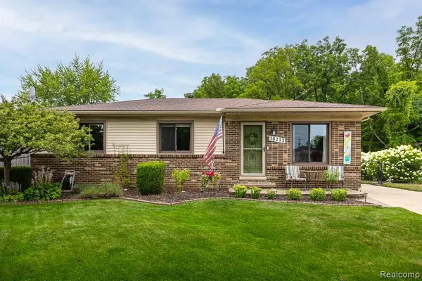 18233 Matthew Drive, ClintonTownship, MI 48035