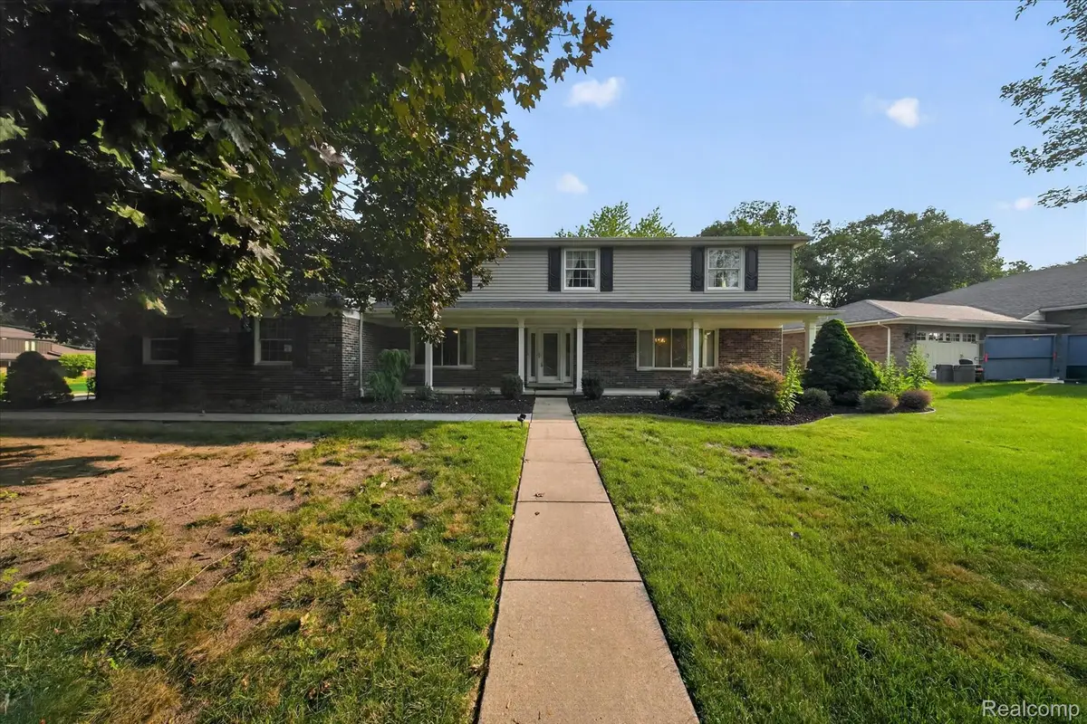 8940 Sarah Lane, Grosse Ile, MI 48138 - #1