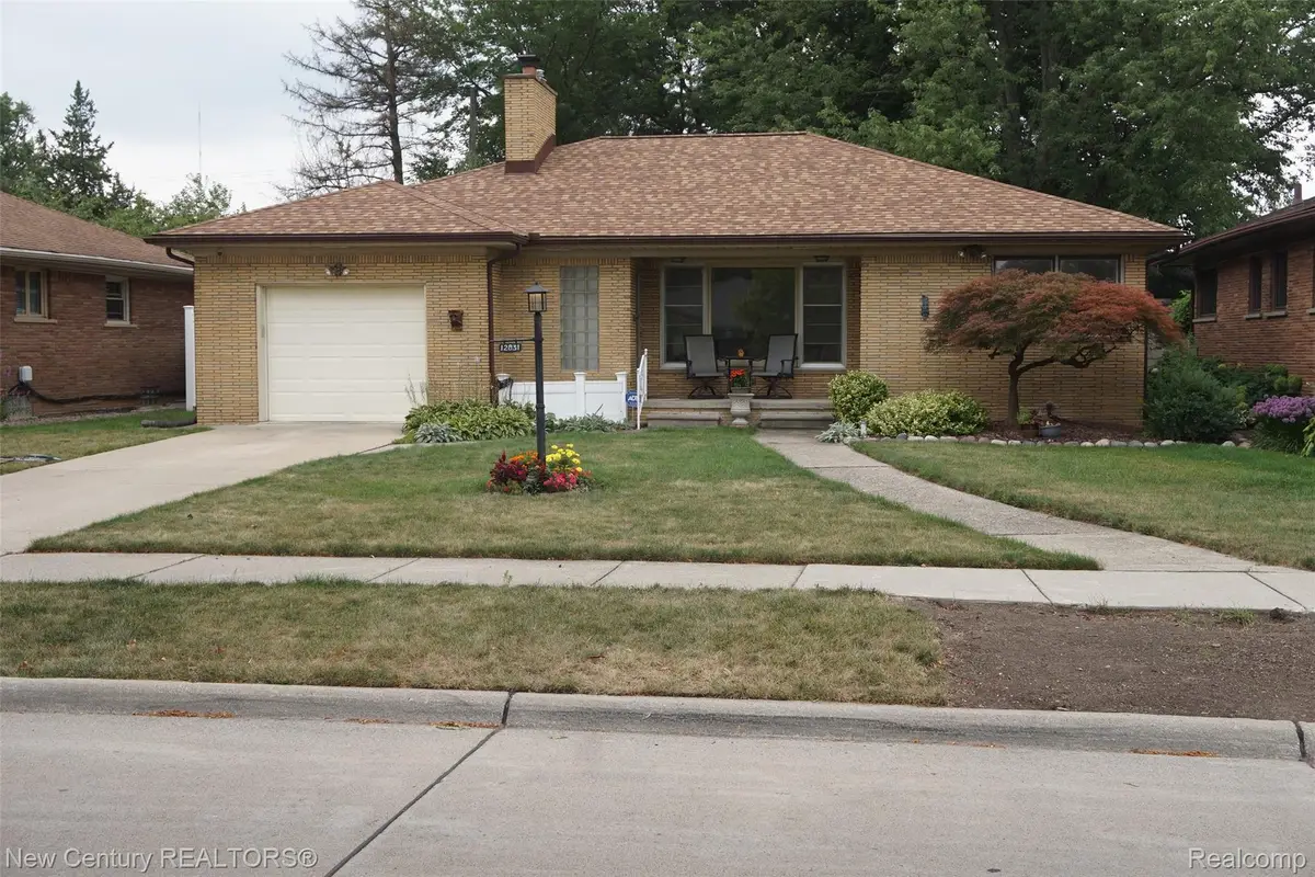 12831 Northfield Boulevard, Oak Park, MI 48237 - #1