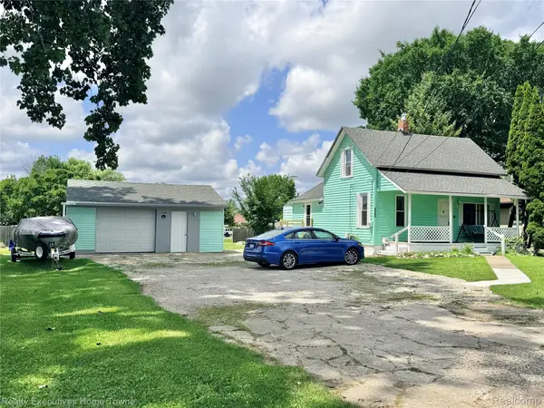38303 Little Mack Avenue, ClintonTownship, MI 48036