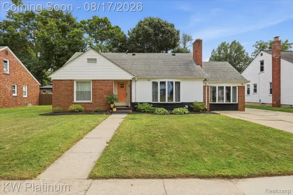 99 High Street, MtClemens, MI 48043