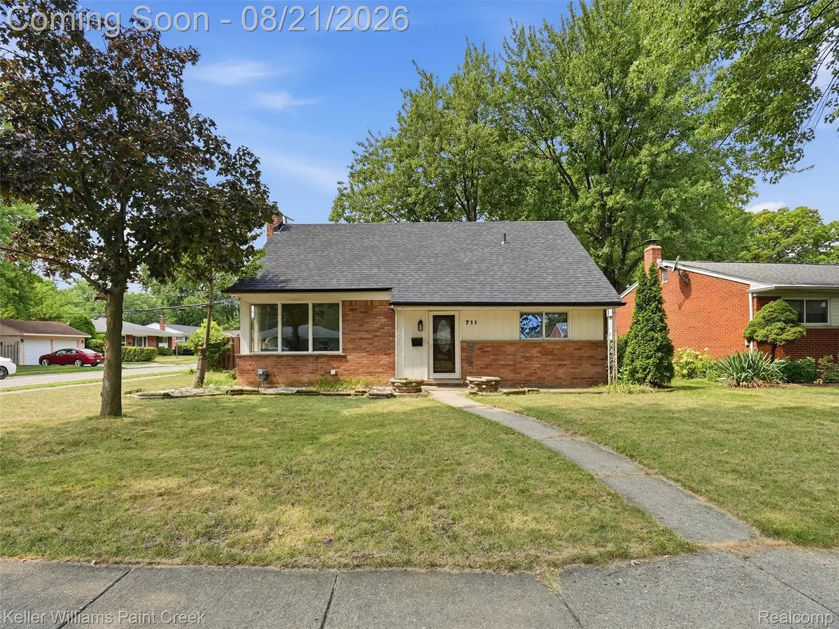 711 Jamaica Drive, Troy, MI 48083 - #1