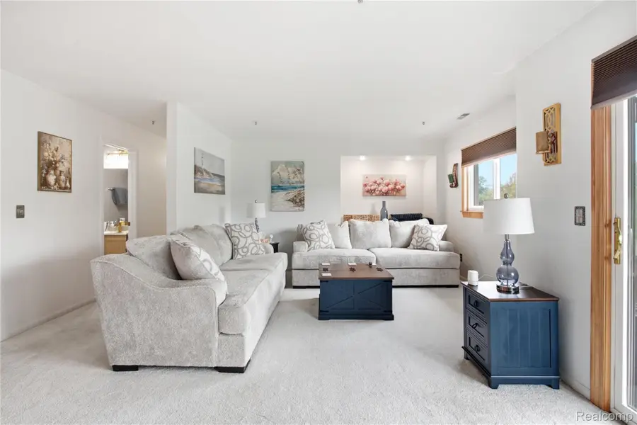 10193 Nancys Boulevard #76, Grosse Ile, MI 48138 - #2