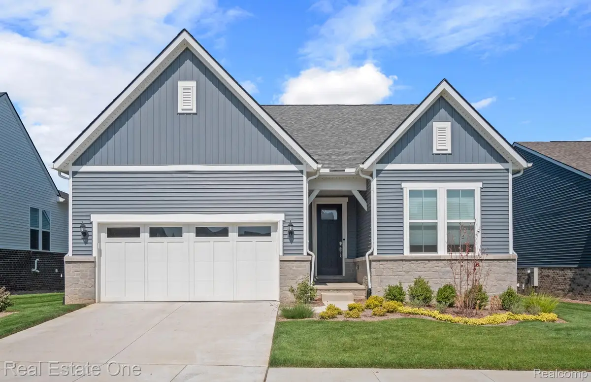 1656 Moss Drive, Milford, MI 48381 - #1