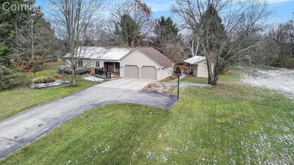 292 Norlynn Drive, Howell, MI 48843