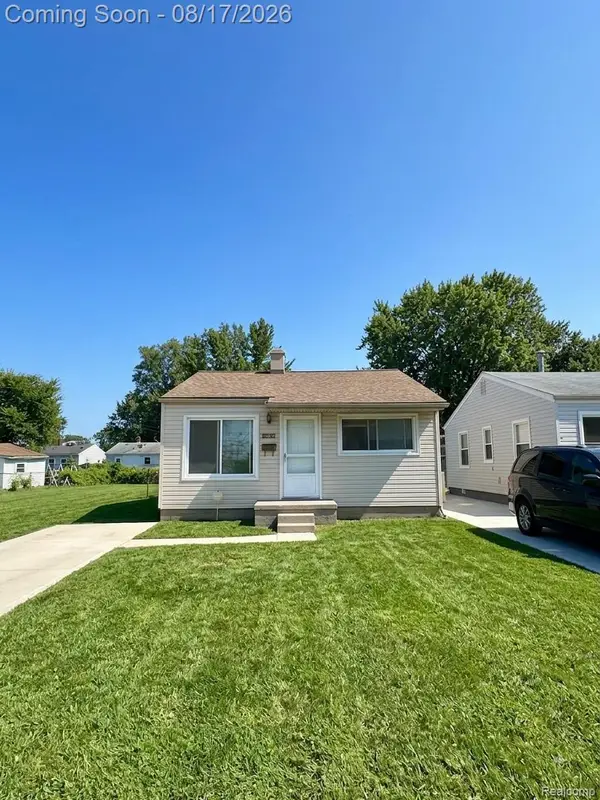 11244 Sherman Avenue, Warren, MI 48089