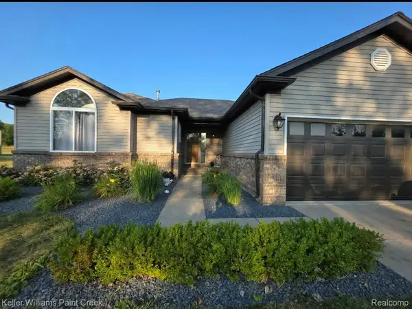 163 Deer Park East, Capac, MI 48014