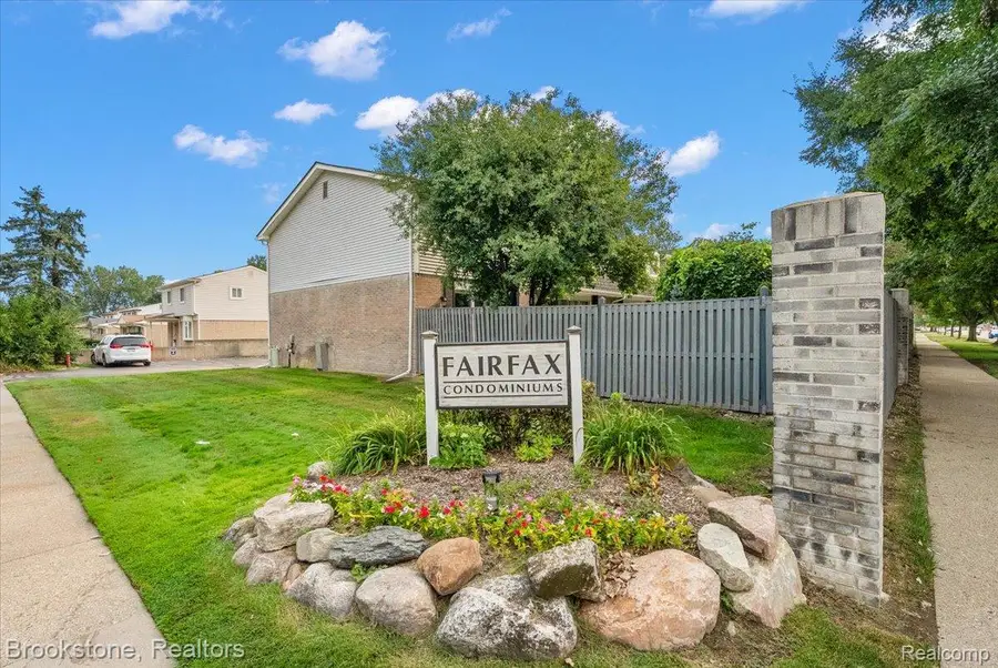16092 W 11 Mile Road, Southfield, MI 48076 - #2
