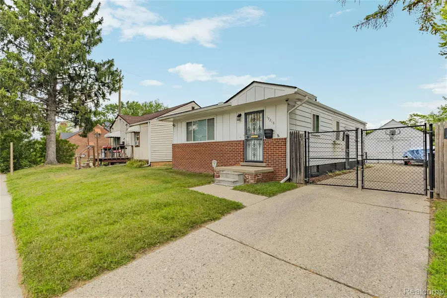 19218 Helen Street, Detroit, MI 48234 - #2