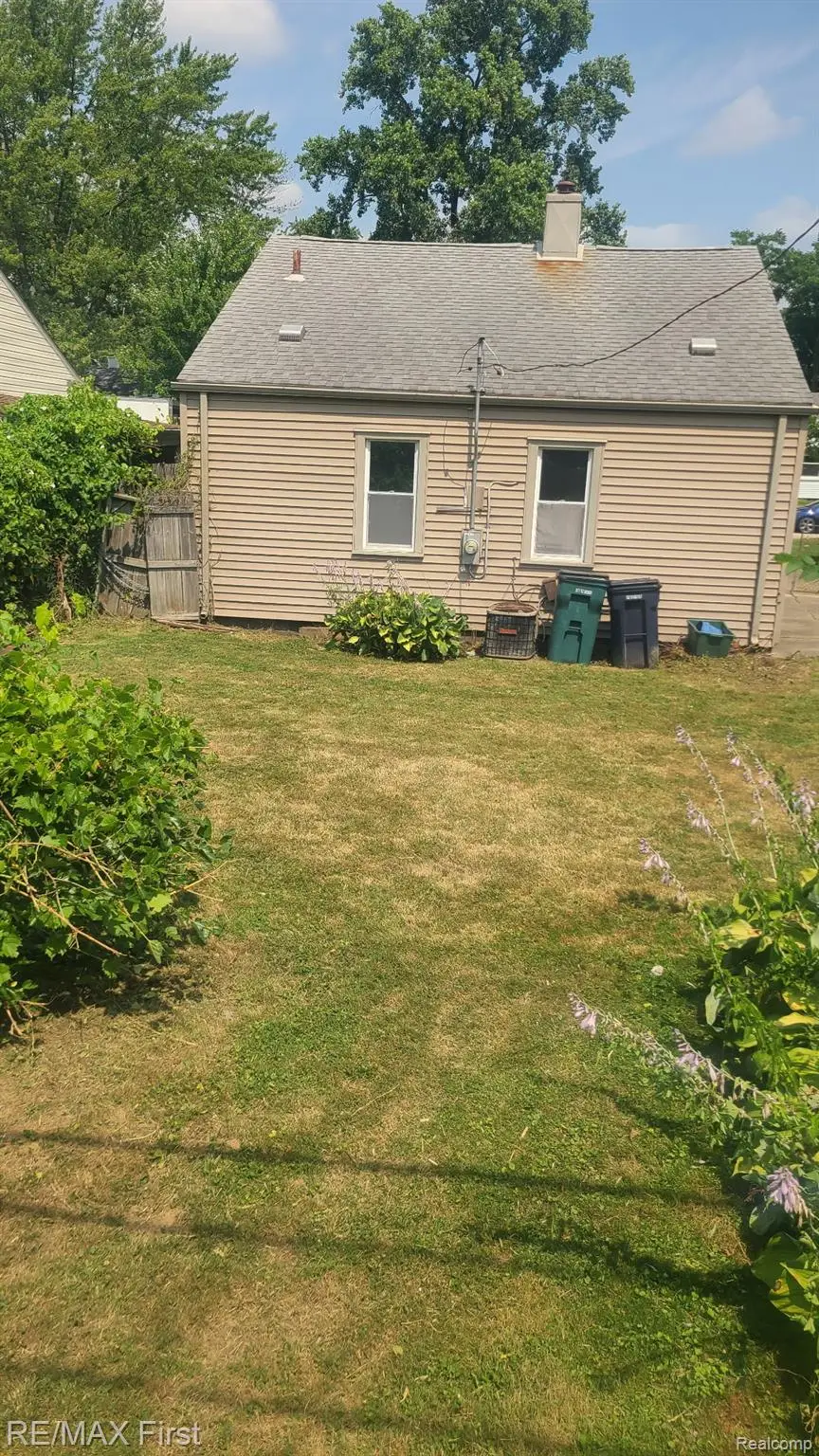 2220 Rowland Avenue, Royal Oak, MI 48067 - #2