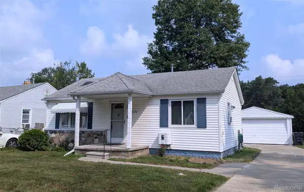 35054 Glen Street, Westland, MI 48186