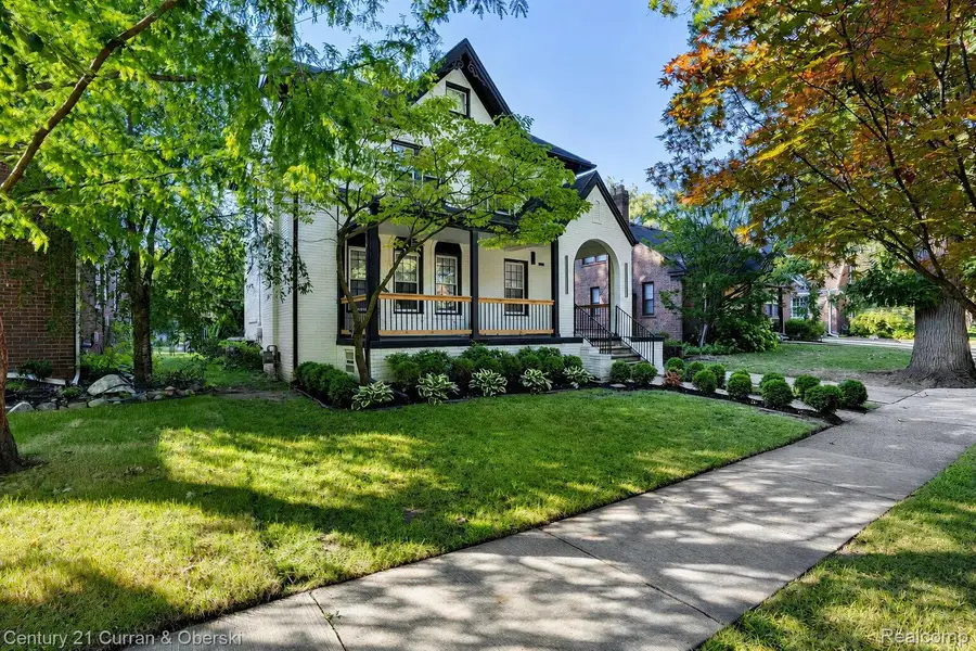 24401 Emerson Street, Dearborn, MI 48124 - #3