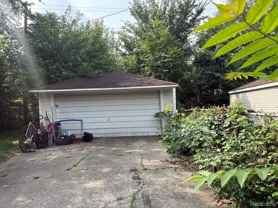 13892 Eastburn Street, Detroit, MI 48205 - #3
