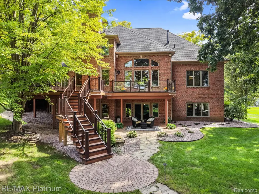 3129 Sand Pebble Cove Drive, Pinckney, MI 48169 - #2