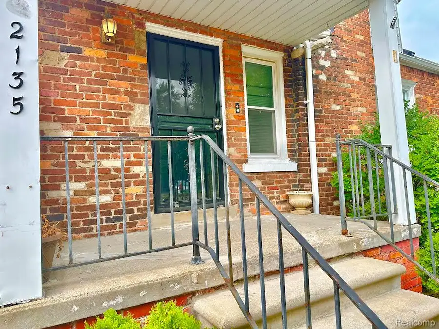 2135 Rome Avenue, Warren, MI 48091 - #3