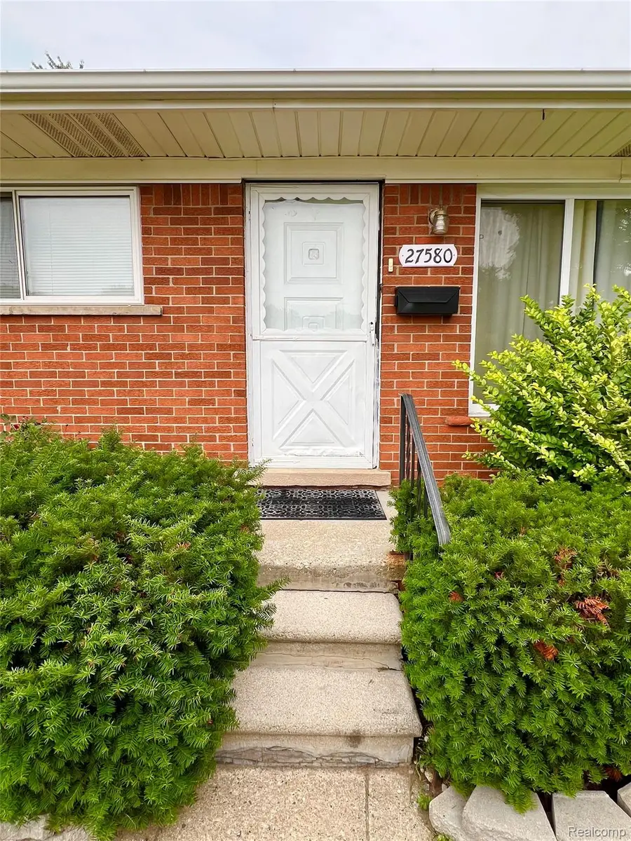 27580 Jean Road, Warren, MI 48093 - #3