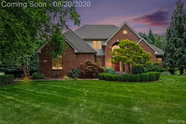 4678 Edinburgh Drive, Howell, MI 48843