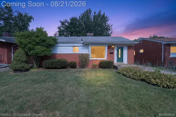 8345 Rickie Lane, Westland, MI 48185